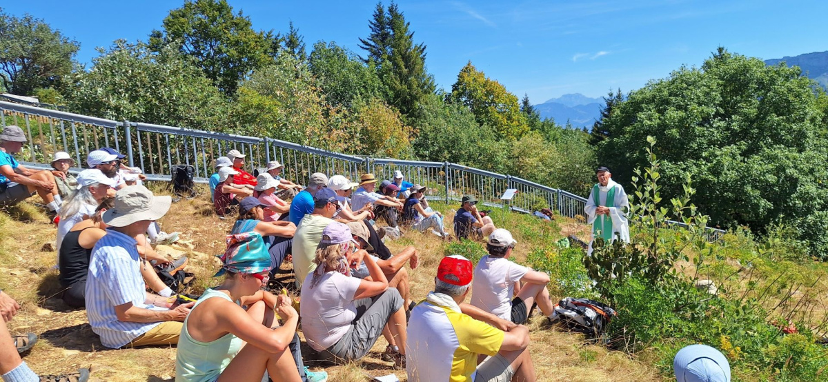 1 12 07 26 messe en plein air